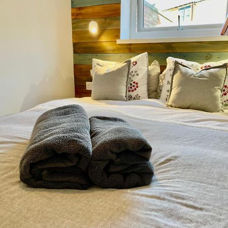 The Corner House - Modern Chesterfield Town Centre Apartments Ngoại thất bức ảnh