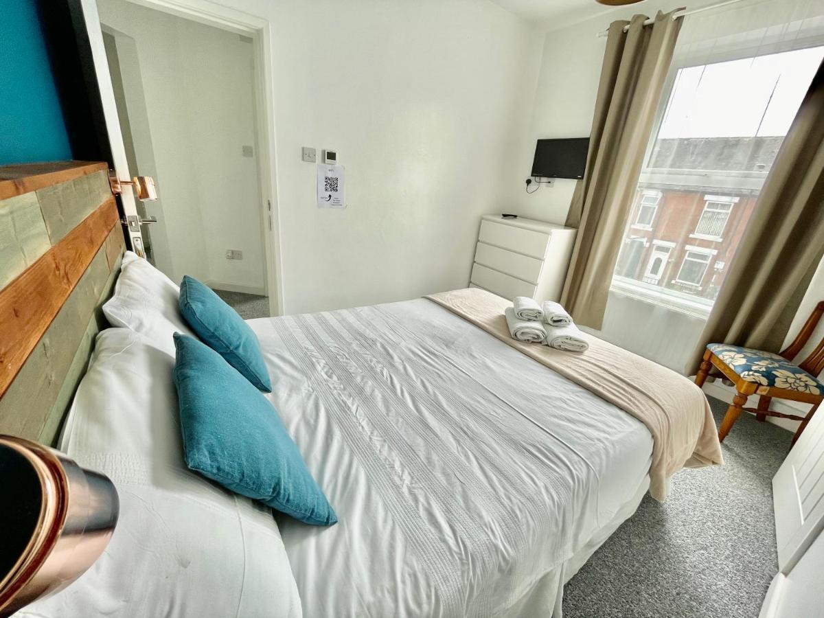 The Corner House - Modern Chesterfield Town Centre Apartments Ngoại thất bức ảnh