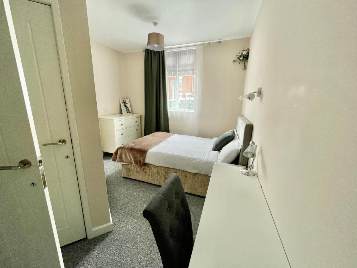 The Corner House - Modern Chesterfield Town Centre Apartments Ngoại thất bức ảnh