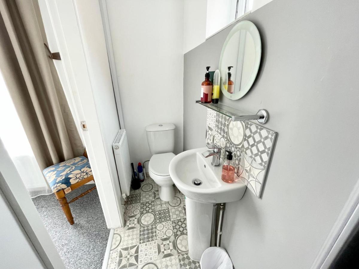 The Corner House - Modern Chesterfield Town Centre Apartments Ngoại thất bức ảnh