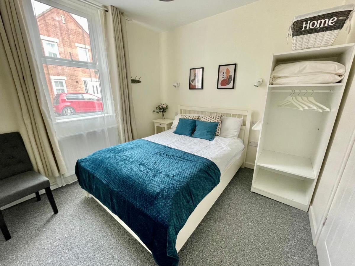 The Corner House - Modern Chesterfield Town Centre Apartments Ngoại thất bức ảnh