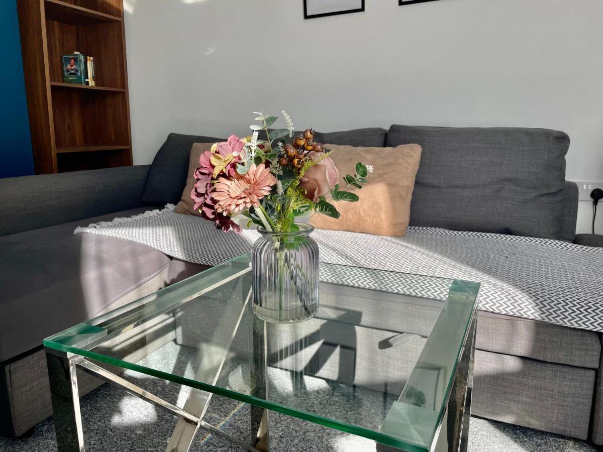 The Corner House - Modern Chesterfield Town Centre Apartments Ngoại thất bức ảnh